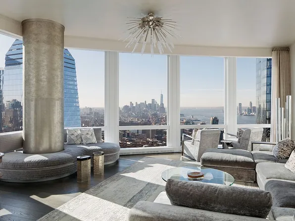 35 Hudson Yards #6704, New York, NY 10001