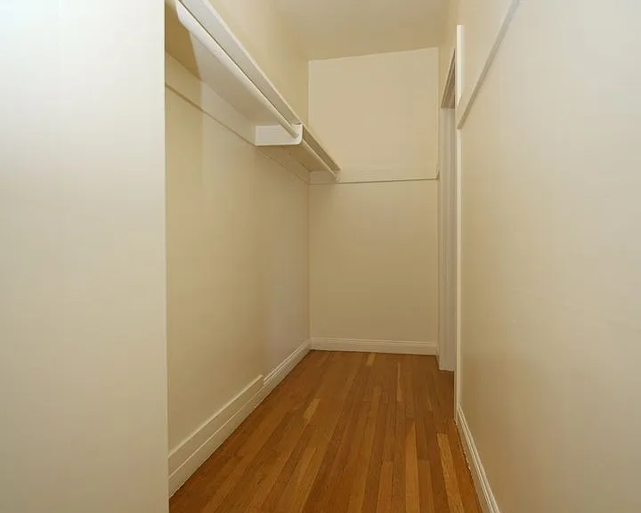 2630 L St — Photo 10