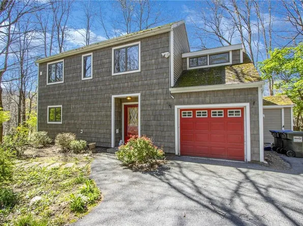 3 Felter Hill Road, Monroe, NY 10950