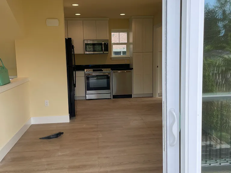 3822 50th Ave SW — Photo 11