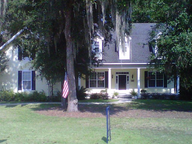 1st image of 104 Settlers Hammock Cir