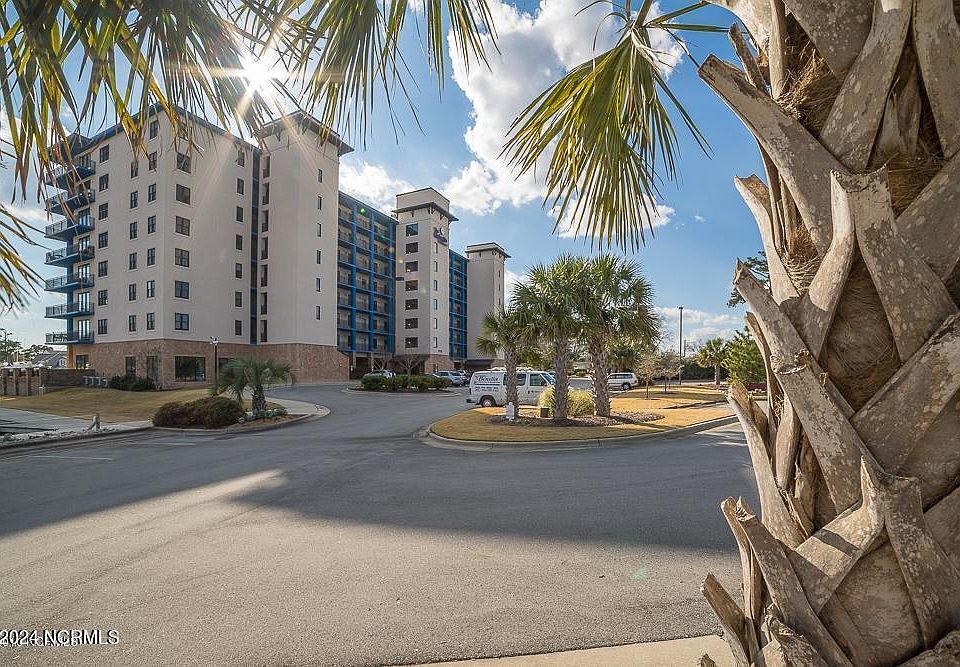 1st image of 4425 Arendell Street #203
