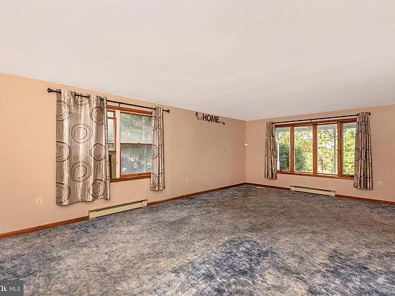 5th image of 10727 Crystal Falls Dr