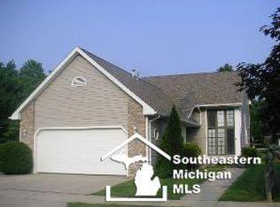 1366 Maple Ave, Monroe, MI 48162