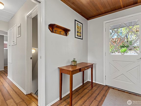 5th image of 13427 N Green Street