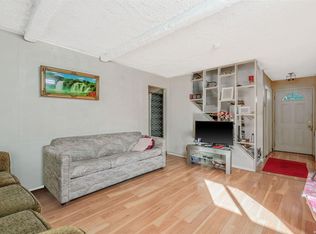 1717 Meadowbrook Rd, Merrick, NY 11566