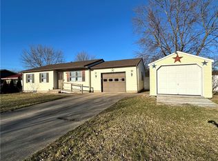 76 Bernwood Dr, North East, PA
