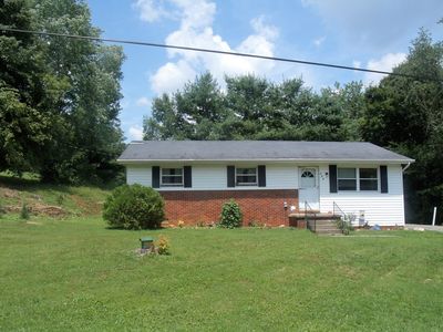 495 Parker Memorial Dr, Olive Hill, KY, 41164