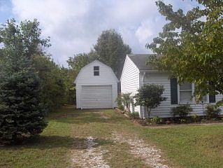 detached garage