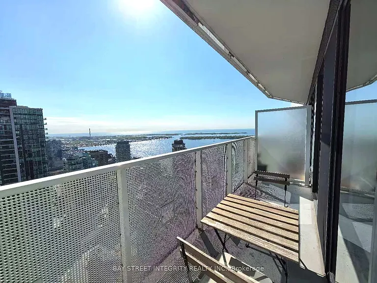 88 Harbour St #4805 — Photo 13