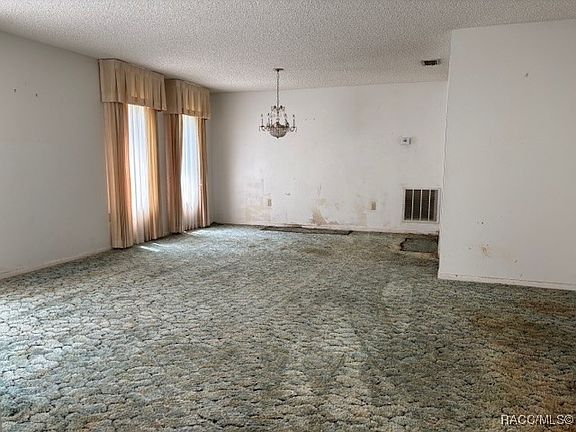 2nd image of 2974 N Pennsylvania Ave