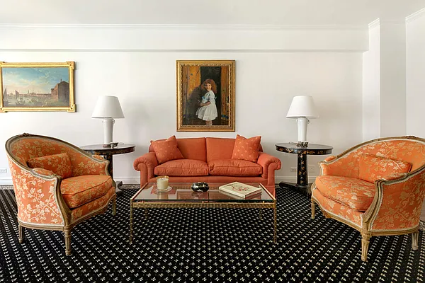 Sold by Compass | media 19