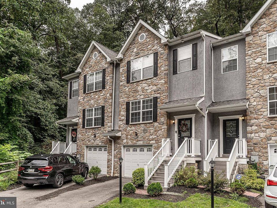 1st image of 216 Shawmont Ave