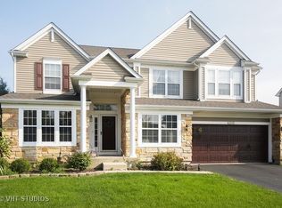 4285 Barharbor Dr, Lake In The Hills, IL 60156