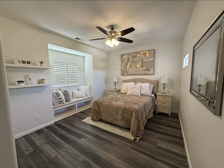 10856 N Bunkerhill Dr — Photo 12