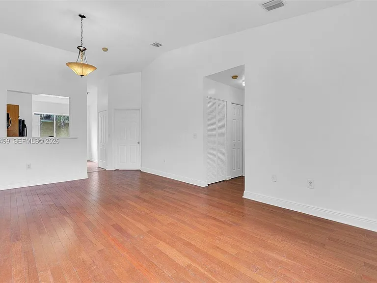7851 NW 6th St #205-B — Photo 5