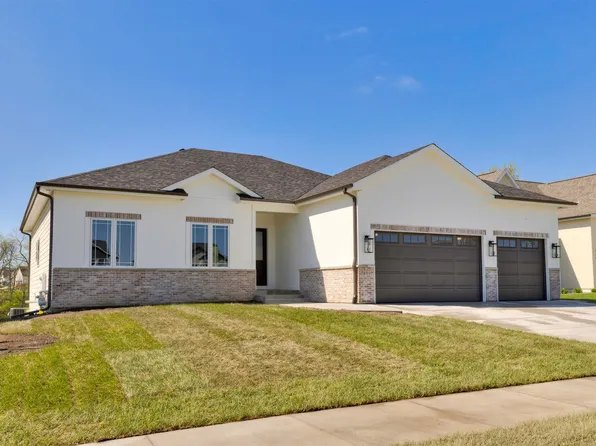 950 Harrington Way, Waukee, IA 50263