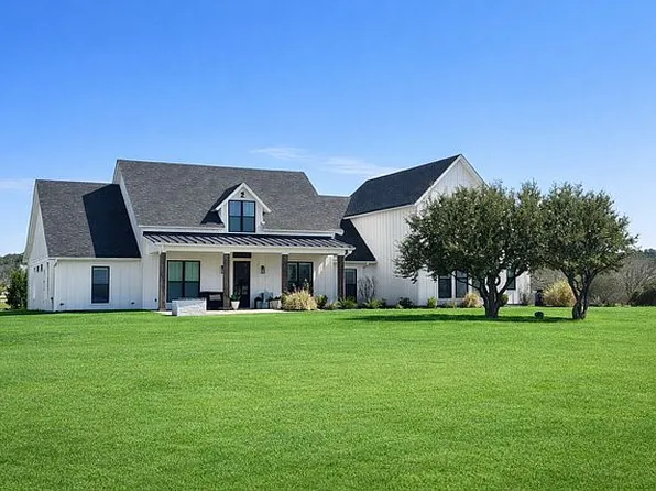 2037 Little Valley Ct, Weatherford, TX 76087