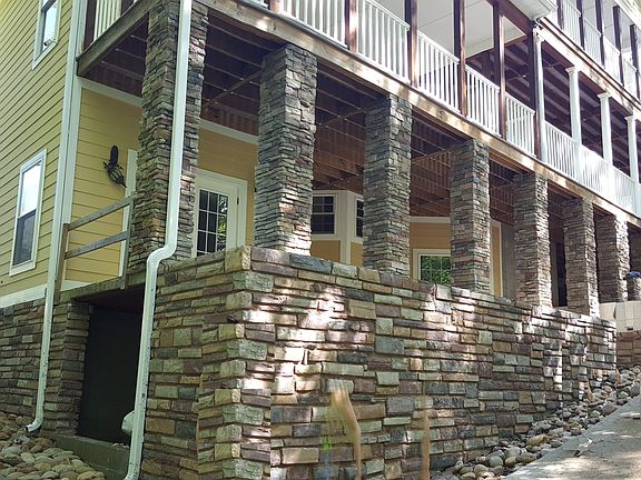 4th image of 105 Harbor Ln