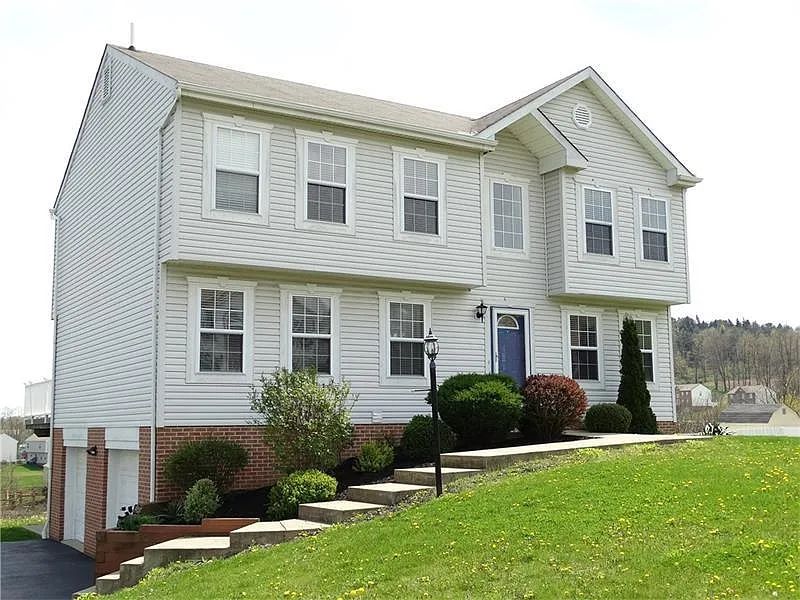 28 Giant Oak Dr photo 1