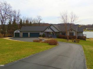 25-81 Lake Carroll Blvd, Lanark, IL 61046