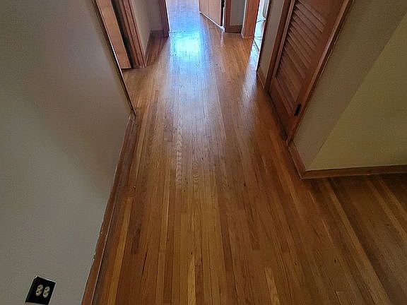 4th image of 4375 Beach Ave