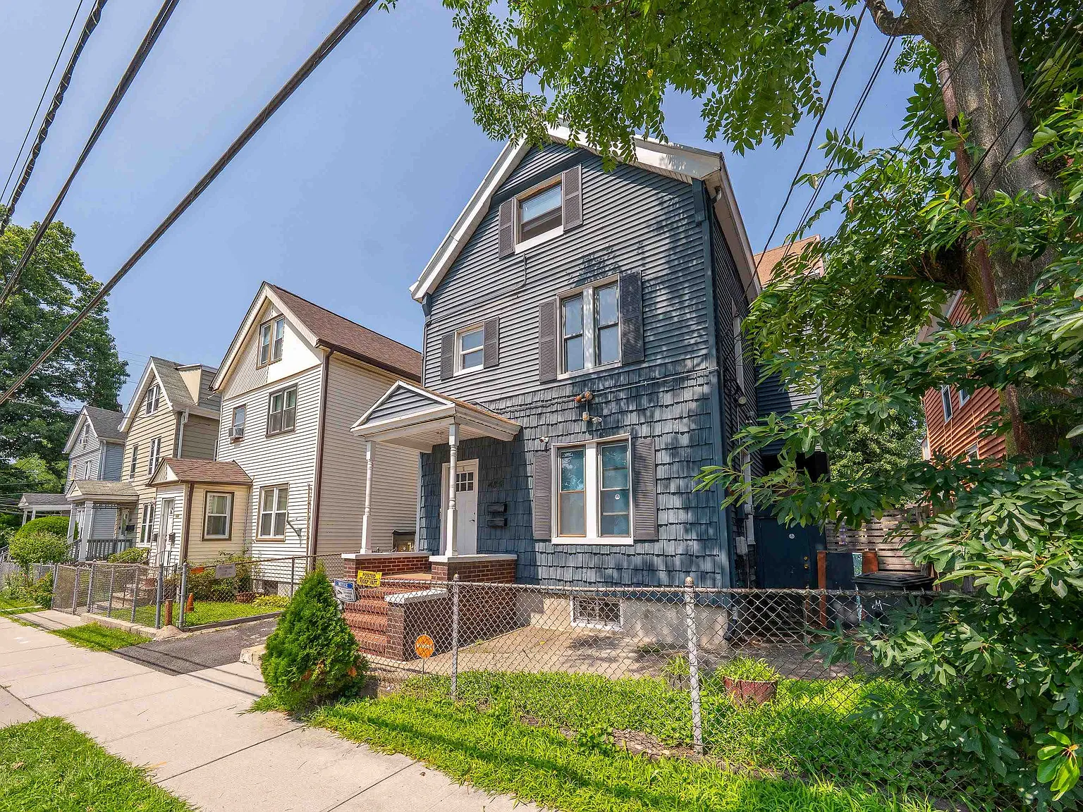 4 bed, 1.0 bath, $2,850 — Photo 3