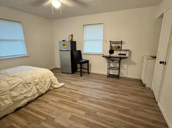 (undisclosed Address), Humble, TX 77338