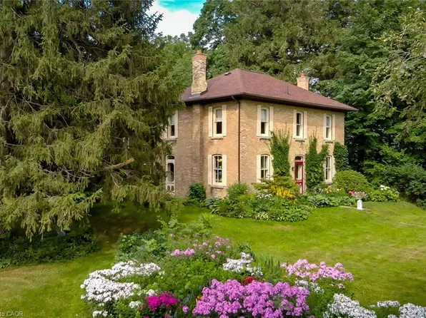 935 Scotland St, Centre Wellington, ON N1M 3L8