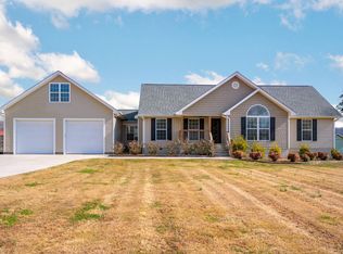 2545 W Armuchee Rd, La Fayette, GA 30728