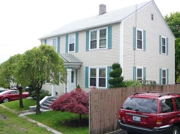 231 Maplewood Ave #2, Cranston, RI 02920