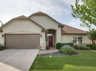 11009 Southerland Dr, Denton, TX 76207