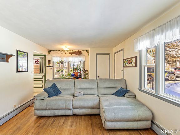 4th image of 81 Chappell Street