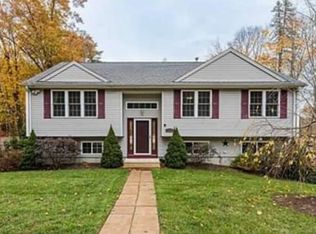 787 Greenville Ave, Johnston, RI 02919