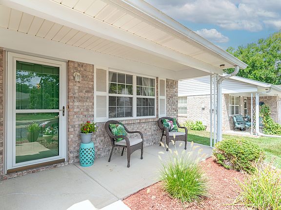 3rd image of 5448 Gateridge Ln
