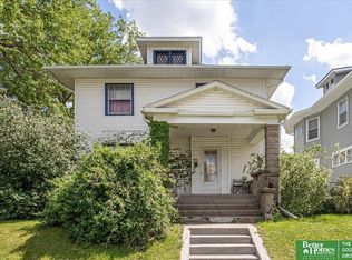 2201 Deer Park Blvd, Omaha, NE 68108