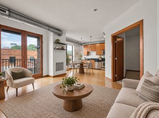 15 E Franklin Ave APT 210, Minneapolis, MN 55404