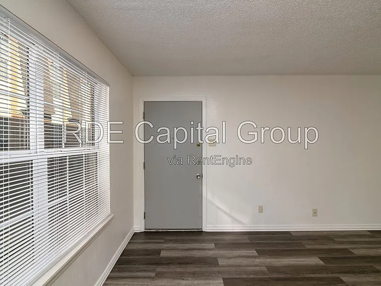 7048 Glenview Dr #47 — Photo 7