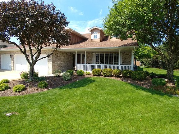 4th image of 16840 Pineview Dr