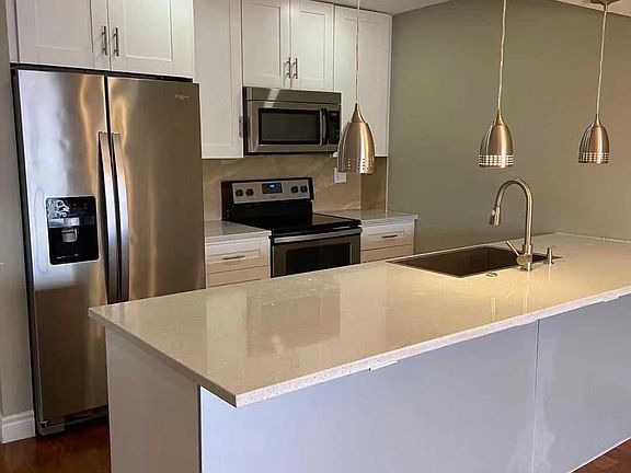 4th image of 4900 Brittany Dr S APT 309