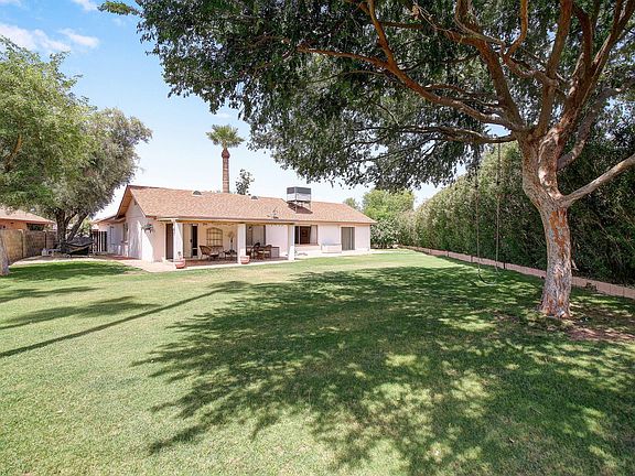 2nd image of 4919 W Torrey Pines Cir