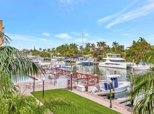 1777 SE 15th St APT 215, Fort Lauderdale, FL 33316