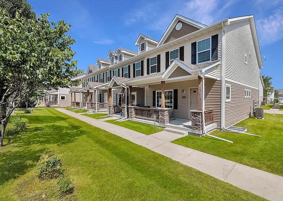 1st image of 9175 Coneflower Dr Unit 110