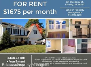 821 Blueberry St, Lansing, KS 66043