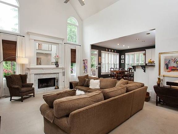 5th image of 4042 Vinings Mill Ct SE