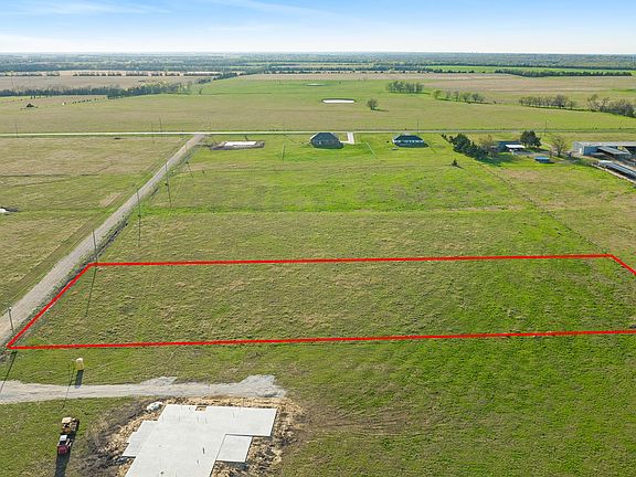 5th image of 161 Private Road 14025