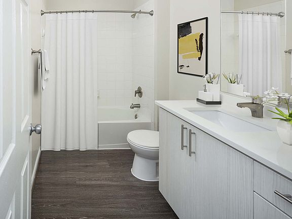 5th image of 43805 Stoney Brook Sq #1901294