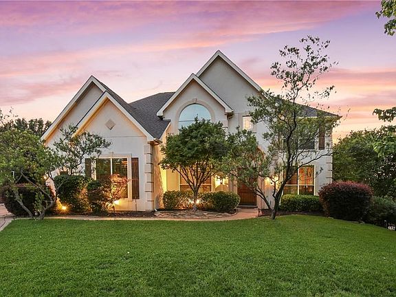 2nd image of 3009 Greenwood Ct