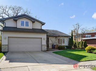 625 Knox Ave, Wilmette, IL