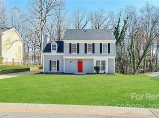 7120 Amarillo Dr, Charlotte, NC 28262